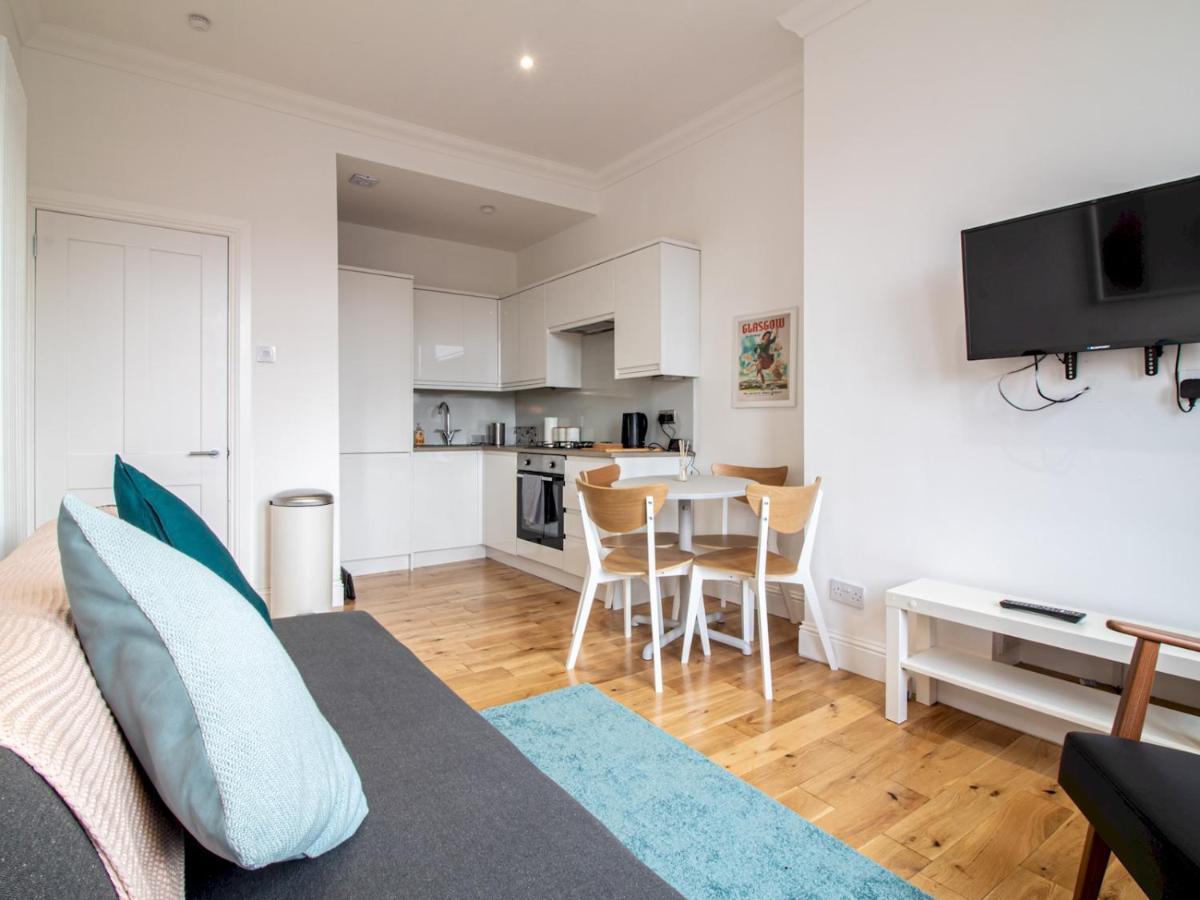 גלאזגו Modern 1Br Apartment In Heart Of West End מראה חיצוני תמונה